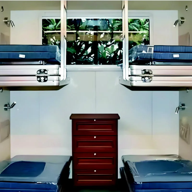 వాహనంలో ఫోల్డబుల్ బెడ్